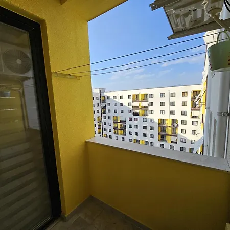 Eravision Apartament Yzberishti